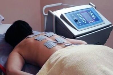Thoracale osteochondrose wordt effectief behandeld met behulp van elektroforese